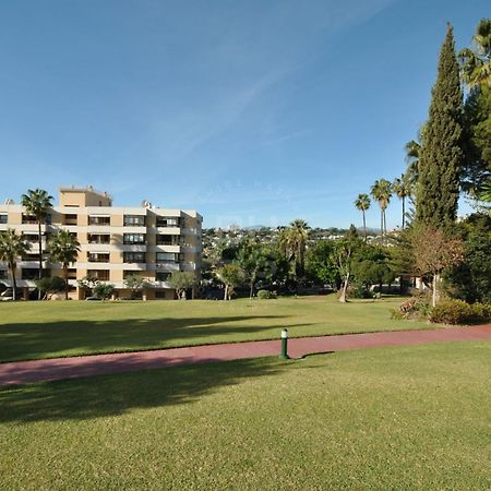 Torres De Aloha 2 Bdr Puerto Banus Lejlighed Marbella Eksteriør billede