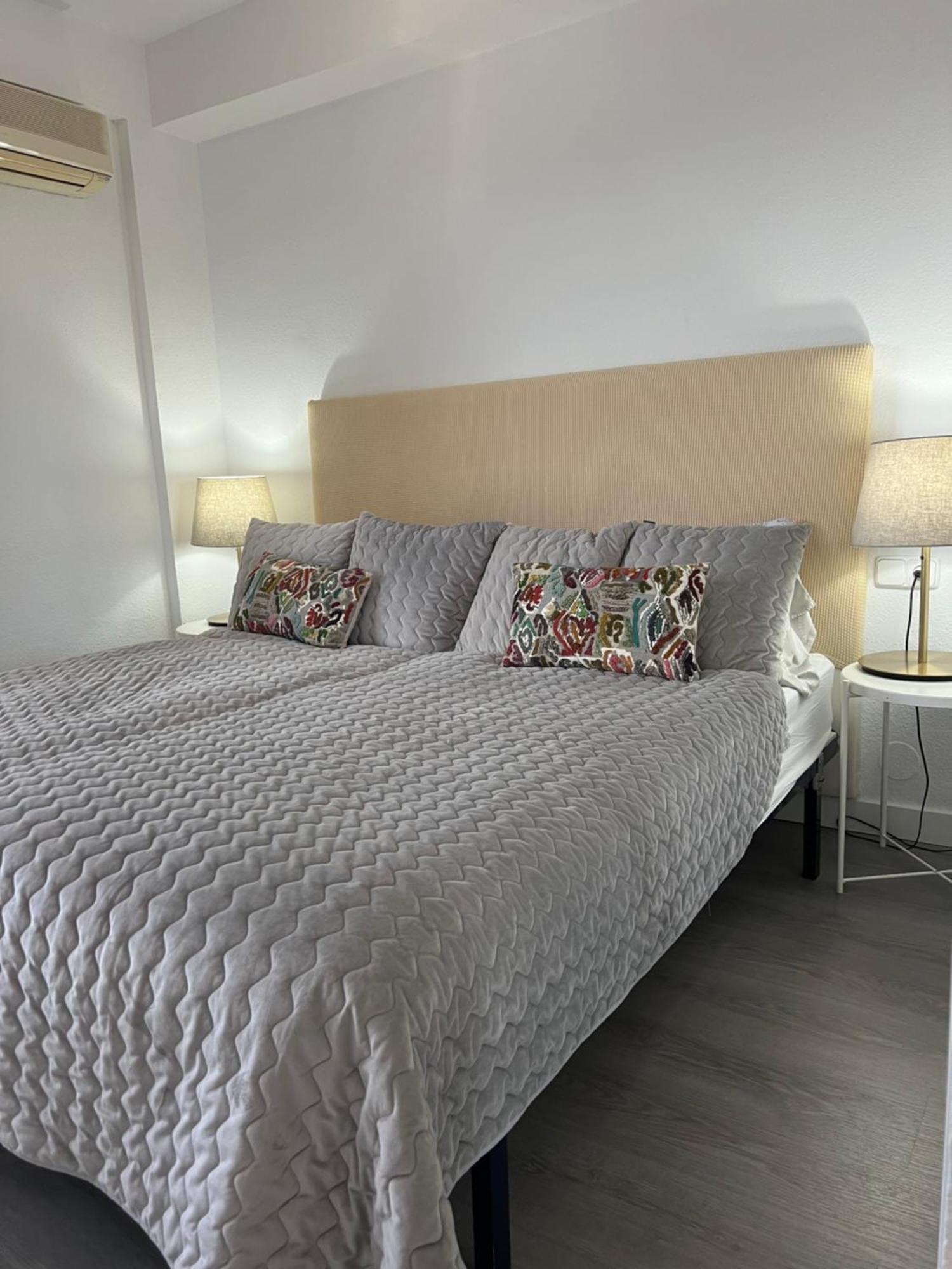 Torres De Aloha 2 Bdr Puerto Banus Lejlighed Marbella Eksteriør billede